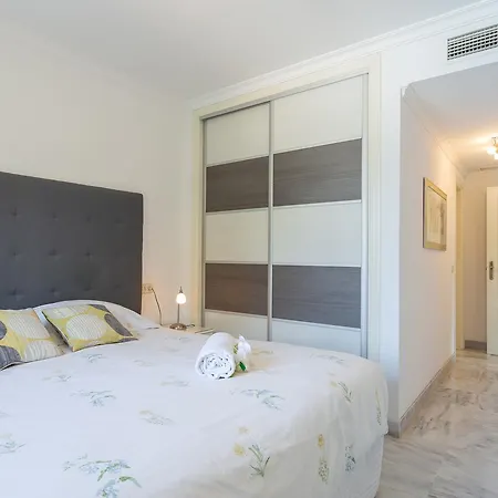Apartment La Dama De Noche By Dahlia Group