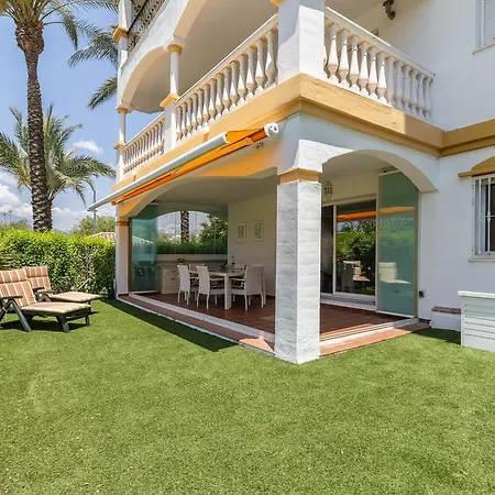 La Dama De Noche By Dahlia Group Marbella