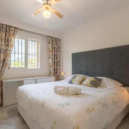 La Dama De Noche By Dahlia Group Apartment *